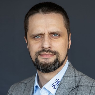 About us 5 Hubert Woźniak